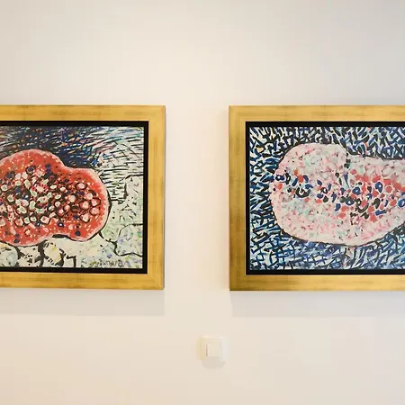 New & Luxury 5* With Breathtaking View- Kiki Lu *