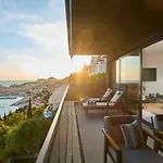 New & Luxury 5* With Breathtaking View- Kiki Lu *