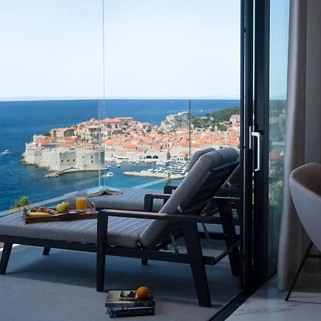 New & Luxury 5* With Breathtaking View- Kiki Lu * Ντουμπρόβνικ