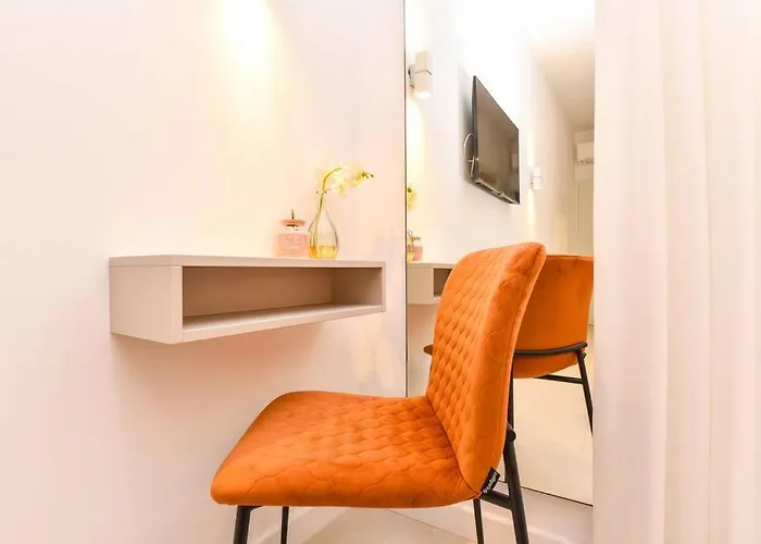 New & Luxury 5* With Breathtaking View- Kiki Lu דירה