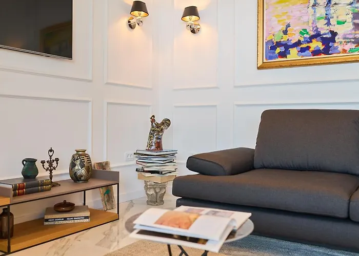 New & Luxury 5* With Breathtaking View- Kiki Lu דוברובניק