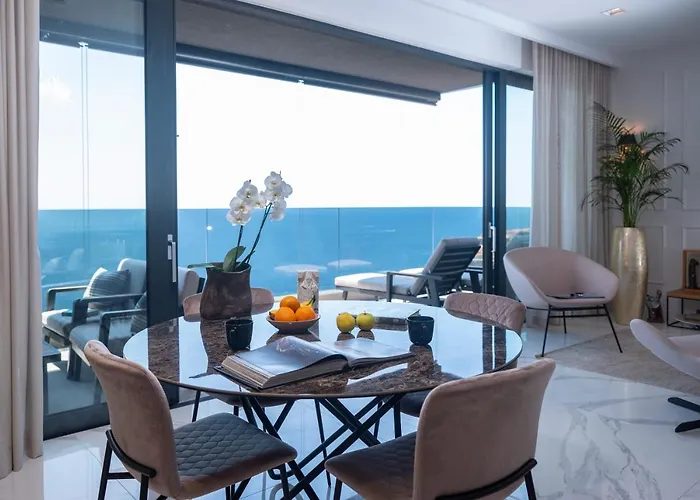 아파트 New & Luxury 5* With Breathtaking View- Kiki Lu *