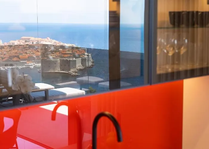New & Luxury 5* With Breathtaking View- Kiki Lu 아파트 두브로브니크